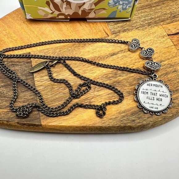 Plunder Design Lee Necklace "Her Mouth Speaks From That Which Fills Her Heart" - Picture 4 of 6